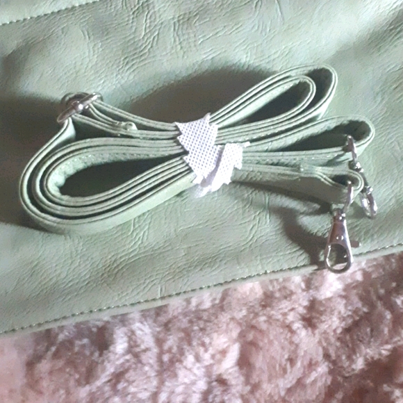 Purse - Picture 7 of 9